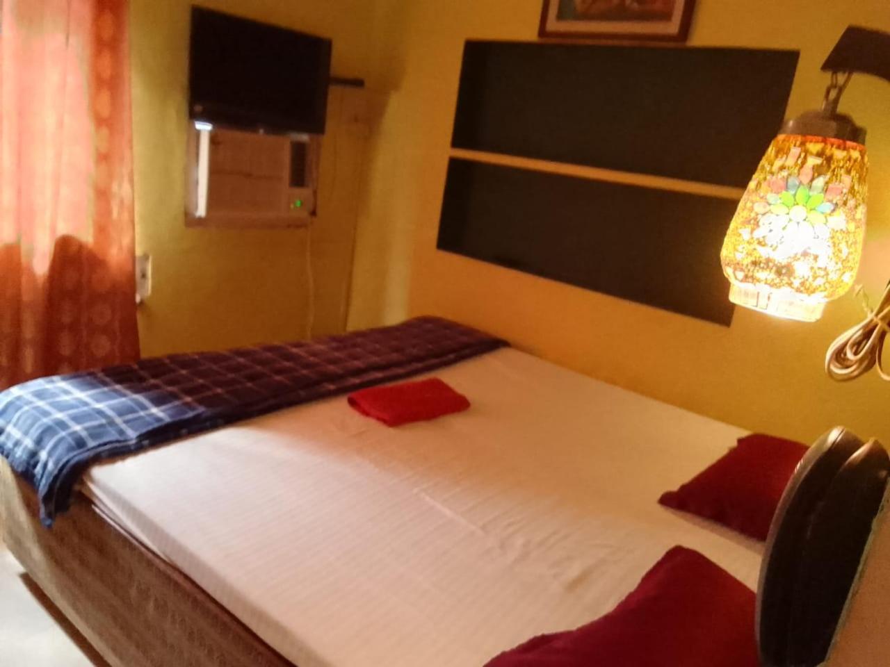 Ganga Fuji Home Varanasi Esterno foto