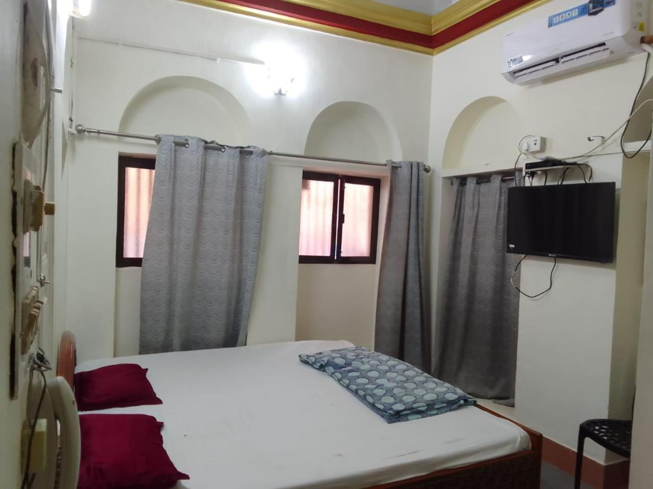 Ganga Fuji Home Varanasi Esterno foto
