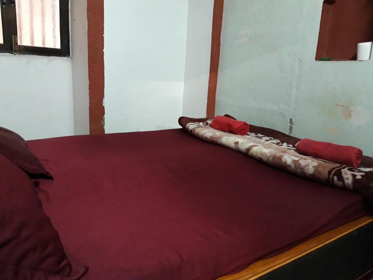 Ganga Fuji Home Varanasi Esterno foto