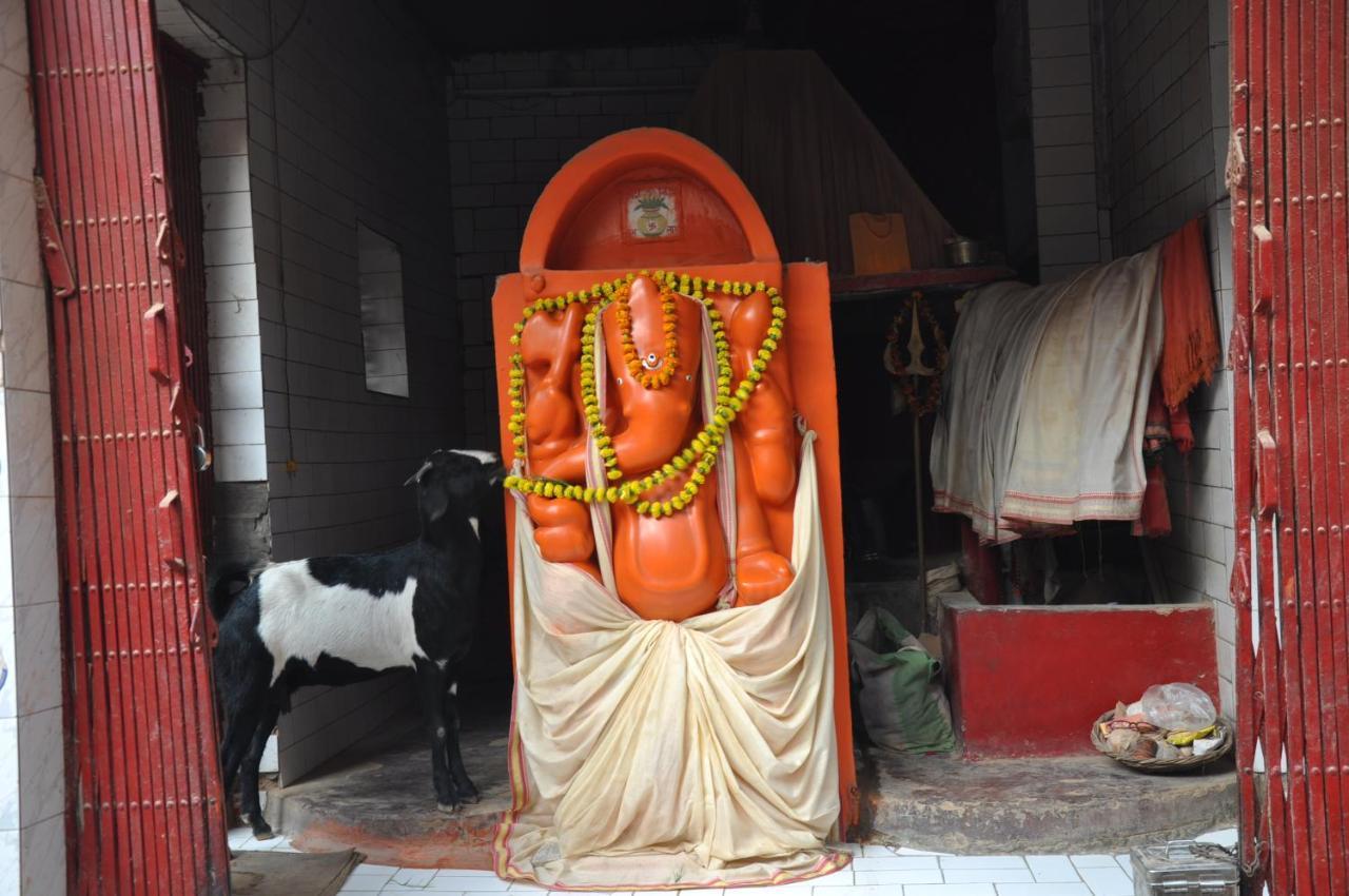 Ganga Fuji Home Varanasi Esterno foto