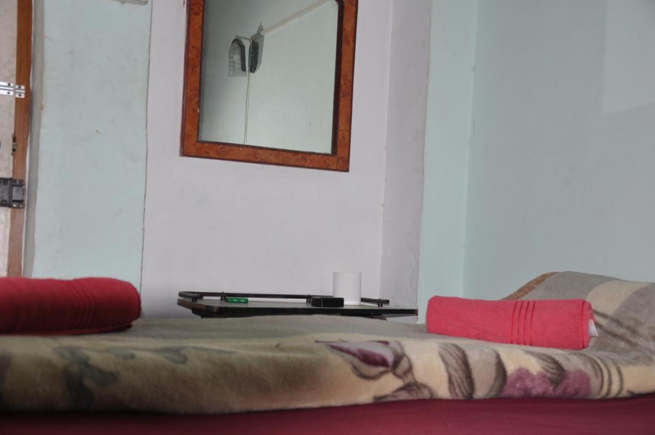 Ganga Fuji Home Varanasi Esterno foto